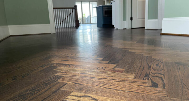 Dustless Sanding vs Traditional Sanding: What’s Really Better for Your Home